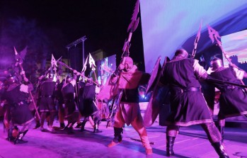 Los Moros y Cristianos celebran 75 a&ntilde;os de eterna fiesta