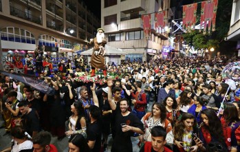 Gu&iacute;a "no oficial" de Moros y Cristianos 2023