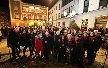 El coro de la Mayordom&iacute;a de San Ant&oacute;n act&uacute;a a beneficio de la Asociaci&oacute;n de Alcoh&oacute;licos Rehabilitados