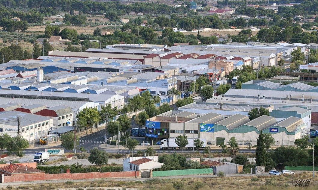 Las empresas de calzado aguantan la primera ola de coronavirus pero con un desplome de la contratación Las empresas de calzado aguantan la primera ola de coronavirus pero con un desplome de la contratación