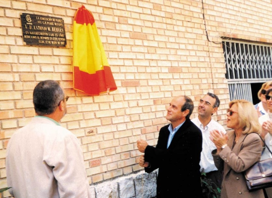 Don Antonio Hervás: se va un maestro entregado a su vocación Don Antonio Hervás: se va un maestro entregado a su vocación
