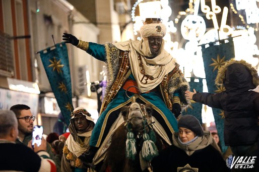 La lluvia dio tregua para la celebraci&oacute;n de una m&aacute;gica Cabalgata