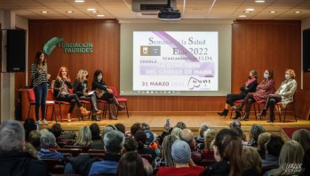AcMAVI abord&oacute; el c&aacute;ncer de mama en la Semana de la Salud