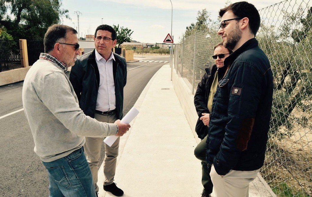 Petrer concluye las obras de reforma del "Carretero de la Bassa Perico" Petrer concluye las obras de reforma del "Carretero de la Bassa Perico"