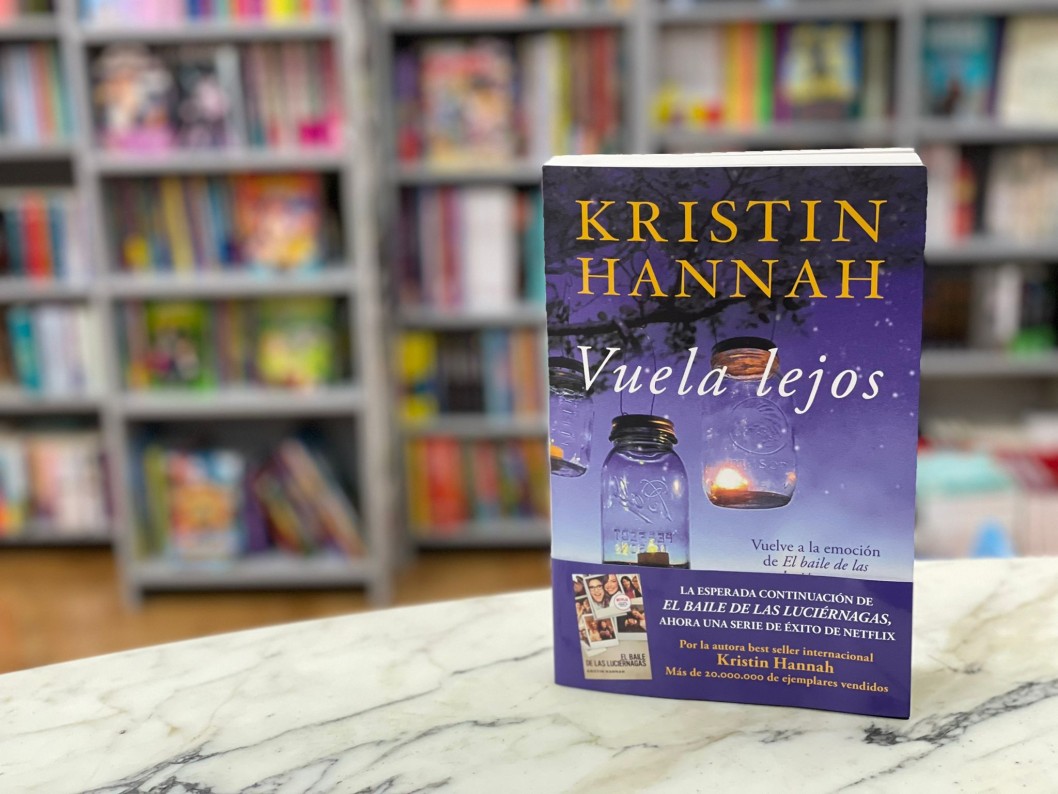 "Vuela lejos" de Kristin Hannah "Vuela lejos" de Kristin Hannah