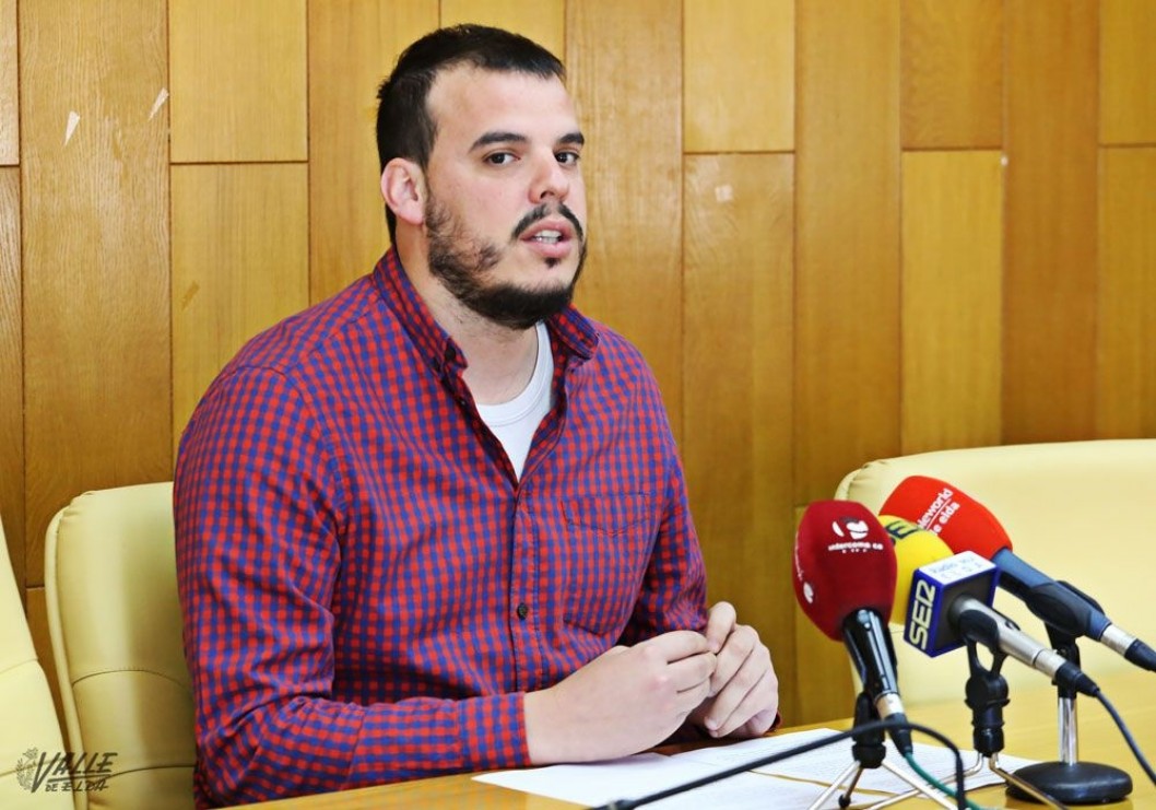 IU afirma que "la falta de liderazgo de Alfaro y su poca capacidad de gestión lleva Elda a un callejón sin salida" IU afirma que "la falta de liderazgo de Alfaro y su poca capacidad de gestión lleva Elda a un callejón sin salida"