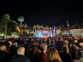 San Bernardino y &Oacute;scar Mart&iacute;nez en el d&eacute;cimo aniversario de la Fiesta de los 40 principales de Petrer