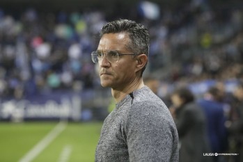 Dani Ponz: "La primera parte ha sido nefasta y hay que pedir perd&oacute;n a la afici&oacute;n"
