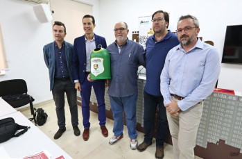Elda encabeza la campa&ntilde;a "La reconquista" de Ecovidrio al reciclar 34 toneladas en Moros y Cristianos