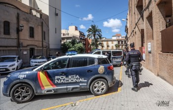 Detenida una joven de 29 a&ntilde;os tras acuchillar presuntamente a su novio por celos en Petrer