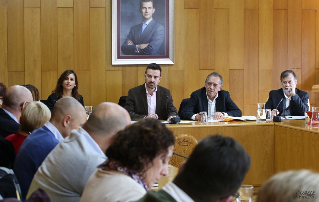 Elda crea el primer Consejo Municipal de la FP Elda crea el primer Consejo Municipal de la FP