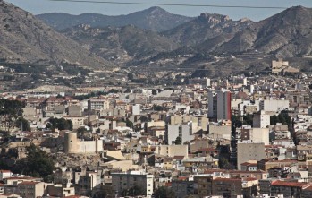 El concejal de Hacienda anuncia la reducci&oacute;n de IBI en un 3% y la congelaci&oacute;n de las tasas municipales