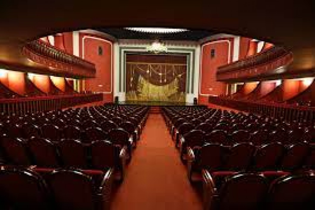 La nueva temporada teatral alza el telón La nueva temporada teatral alza el telón