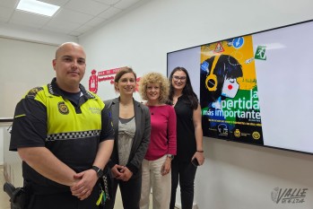 Nueva obra de teatro para educar en seguridad vial en Elda
