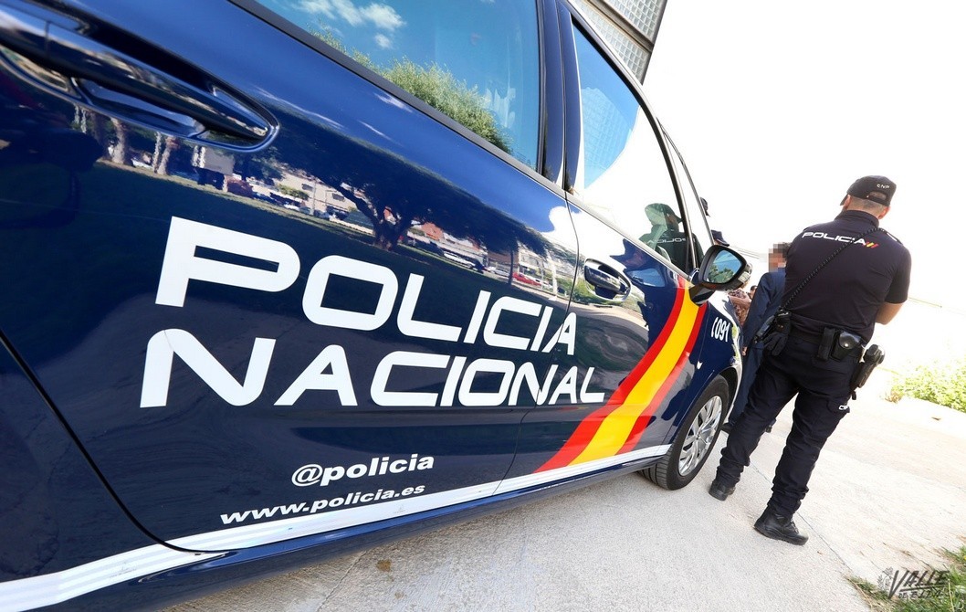 Detenida tras robar minutos antes en un restaurante de Petrer Detenida tras robar minutos antes en un restaurante de Petrer