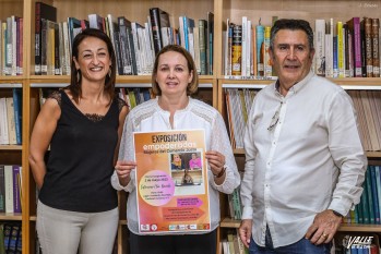 Elia Barcel&oacute; participa en una conferencia sobre Comercio Justo
