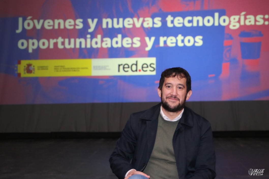 Jes&uacute;s Herrero: "Ante casos de acoso, los adolescentes piden que no se achaquen a 'cosas de cr&iacute;os'"
