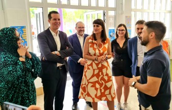 La secretaria de Estado Mar&iacute;a Gonz&aacute;lez conoce el proyecto de implantaci&oacute;n de nuevas tecnolog&iacute;as en el CEIP Pintor Sorolla