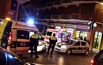 Un hombre resulta herido de gravedad en un atropello mientras cruzaba por un paso de peatones en el centro de Elda