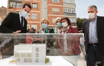 La consellera de Sanidad anuncia que ma&ntilde;ana comienza la construcci&oacute;n del centro de salud Virgen de la Cabeza