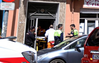 Elda estudia conceder una distinci&oacute;n a los cuatro polic&iacute;as que salvaron ayer a un hombre de morir en un incendio
