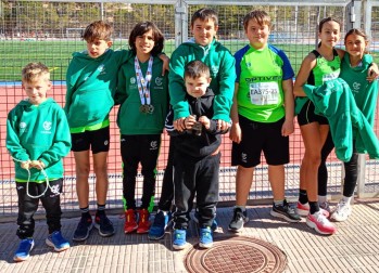 Siete medallas para los alevines del Club Atletismo Elda