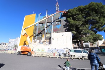 Un nuevo mural de m&aacute;s de 500 metros cuadrados para Luvi