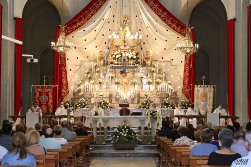Elda celebra un at&iacute;pico d&iacute;a de la Virgen de la Salud 