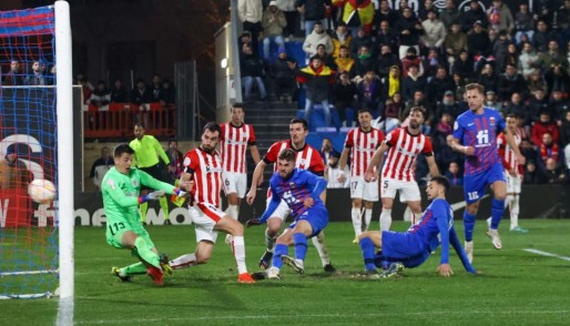 El Athletic rompe el sue&ntilde;o copero del Eldense (1-6)