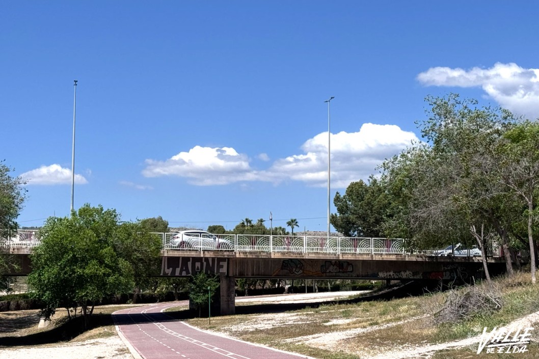 Elda adjudica las obras de reparaci&oacute;n del Puente del Centro Excursionista Eldense