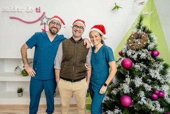 Un regalo para tu sonrisa: la magia de la Navidad en el Centro de Salud Dental Doctores Pardo