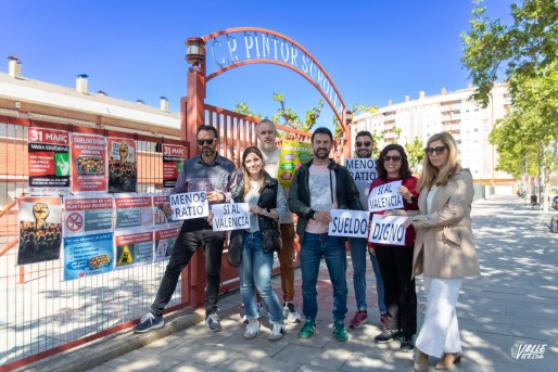 Los docentes de Elda siguen reivindicando la mejora de la educaci&oacute;n p&uacute;blica