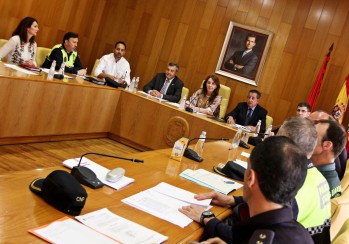 Adela Pedrosa se reincorpora al trabajo tras permanecer en reposo por un intento de agresi&oacute;n