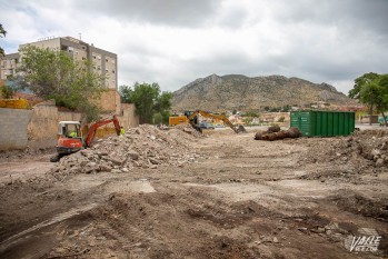Comienza la construcci&oacute;n del nuevo aparcamiento p&uacute;blico en los terrenos de Em&eacute;rito Maestre con capacidad para 160 veh&iacute;culos