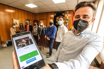 Estudiar la PAU con Wikikahoot, un juego lanzado desde los tres institutos de Petrer