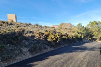 Mejora del camino que conecta con la antigua torre vig&iacute;a &ldquo;La Torreta&rdquo;