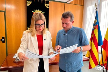 El paro se reduce a la mitad en Petrer durante la &uacute;ltima d&eacute;cada