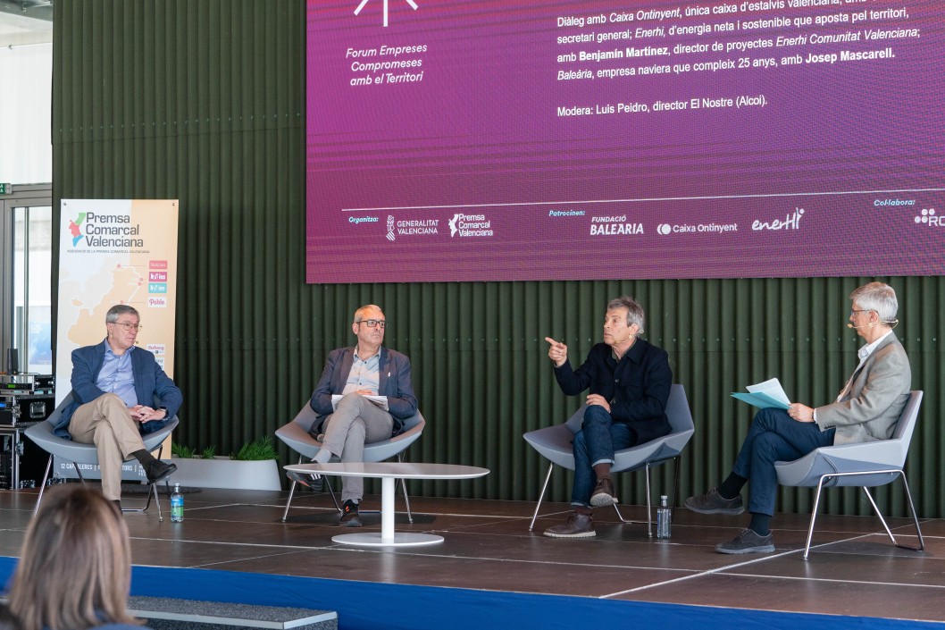 Premsa Comarcal Valenciana organiza el foro "Empresas comprometidas con el Territorio" Premsa Comarcal Valenciana organiza el foro "Empresas comprometidas con el Territorio"