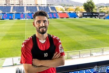 Cris Montes: "Con el Amorebieta no hay cuenta pendiente, conseguimos ascender, que era el objetivo"