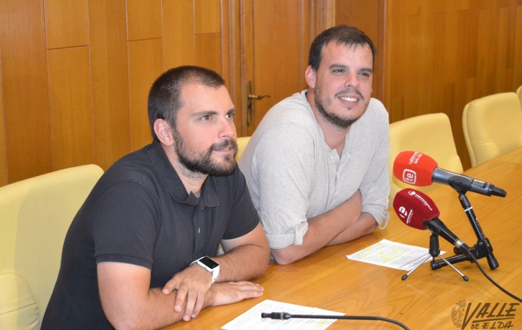 Izquierda Unida presentará al pleno una moción sobre el clandestinaje laboral Izquierda Unida presentará al pleno una moción sobre el clandestinaje laboral
