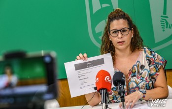 El PP de Petrer muestra su descontento con el nuevo sistema de bonos consumo