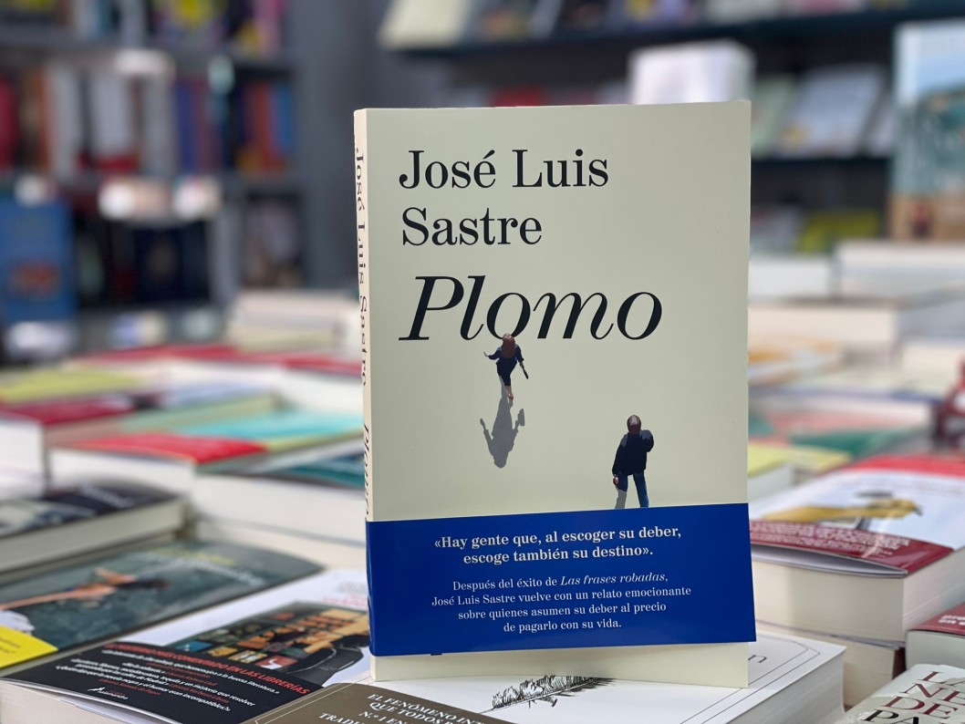 "Plomo" de Jos&eacute; Luis Sastre