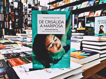 "De cris&aacute;lida a mariposa. Adolescencia, una mirada sin miedo" de Yolanda Gonz&aacute;lez