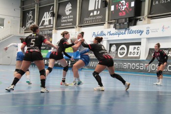 El Elda Prestigio gana con superioridad al Cicar Lanzarote (24-30)