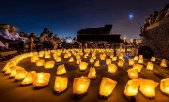 200 velas iluminar&aacute;n esta noche la Plaza de la Constituci&oacute;n en el concierto del pianista David G&oacute;mez