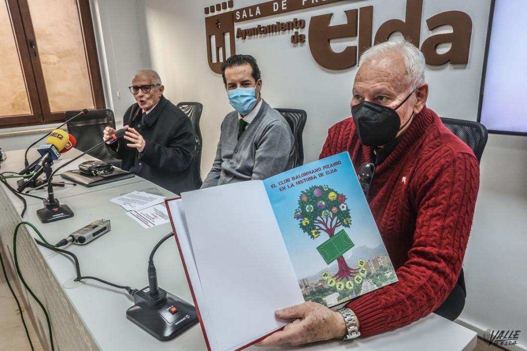 La historia del Pizarro, el club que aficionó a Elda al balonmano, en un libro La historia del Pizarro, el club que aficionó a Elda al balonmano, en un libro