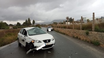 Un conductor positivo en el test de drogas causa un accidente m&uacute;ltiple en la avenida de Catalu&ntilde;a